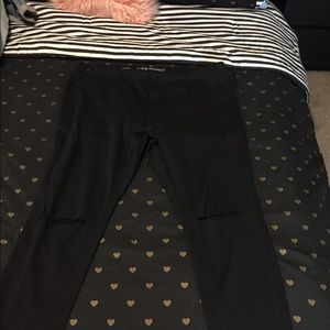 Black cut up at knee lane Bryant jeans